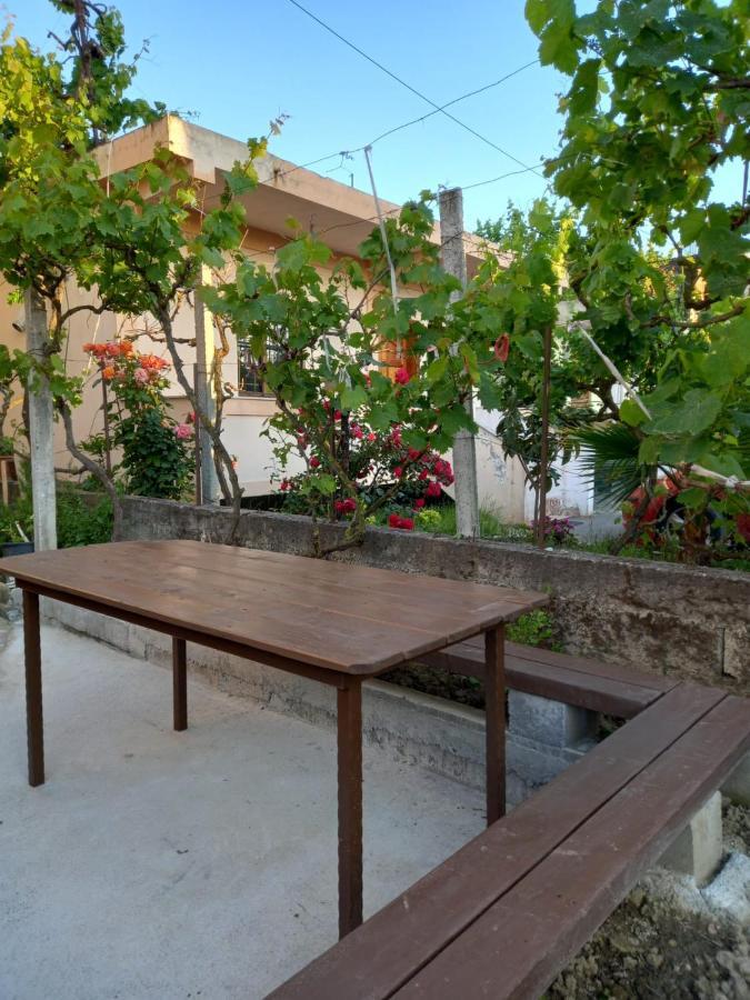 Villa Baka 14 Durrës 外观 照片